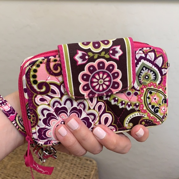 Vera Bradley wristlet and cell phone case - Picture 5 of 5